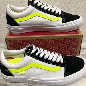 VANS NWT Skate Old Skool Neón true White /Yellow